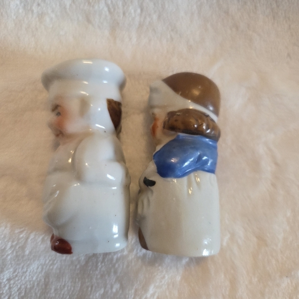 Vintage Made in Japan Husband & Wife Baker Chef Salt & Pepper Shakers Ceramic - Picture 5 of 10